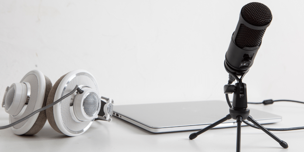 alt="italian-audiovisual-translation-subtitling"